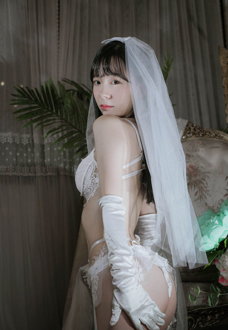 濃厚なヌードオンリーファンズ えろた 画像