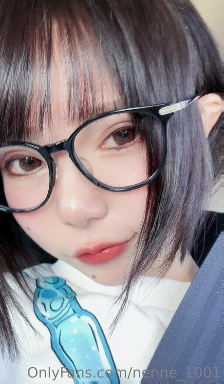 アラブの女の子オンリーファンズ ホット裸 ギャラリー