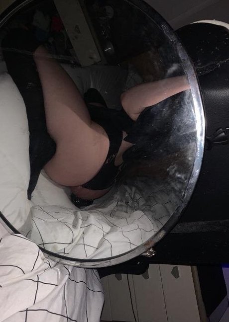 Desiluted セクシーなスター 写真