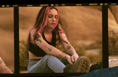 Bea Miller ホットモデル 写真