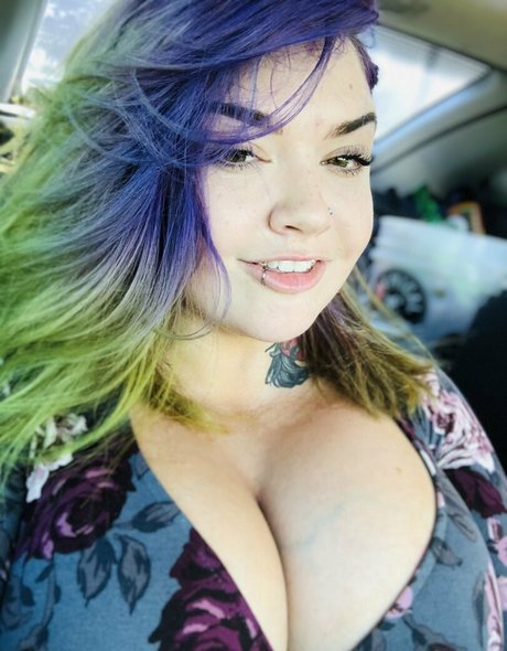 little rampage 完璧なポルノスター 写真