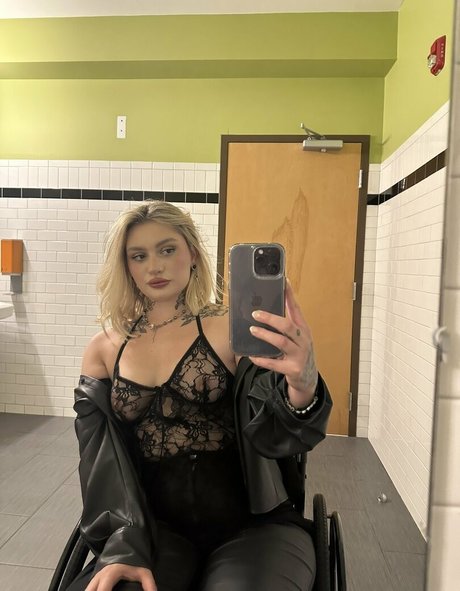 karleexrosee 無料モデル アーカイブ