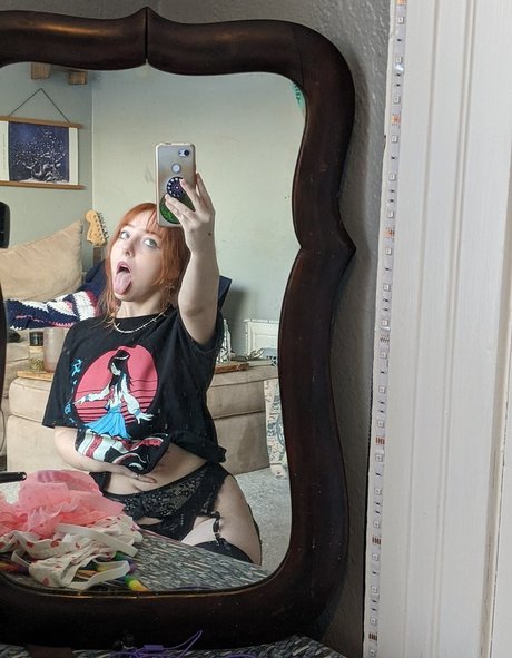 フィットネスガールズオンリーファンズ ホット裸 写真