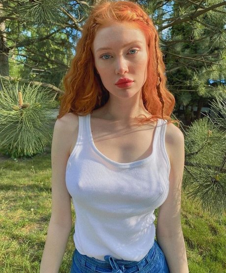 老母オンリーファン 美しいヌード 写真