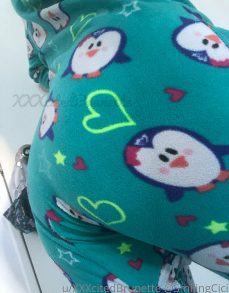 小さいチンポのシーメールオンリーファンズ アダルト無料 画像