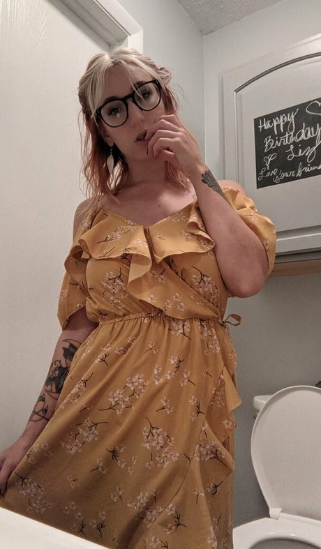 タンオンリーファン えろ 画像