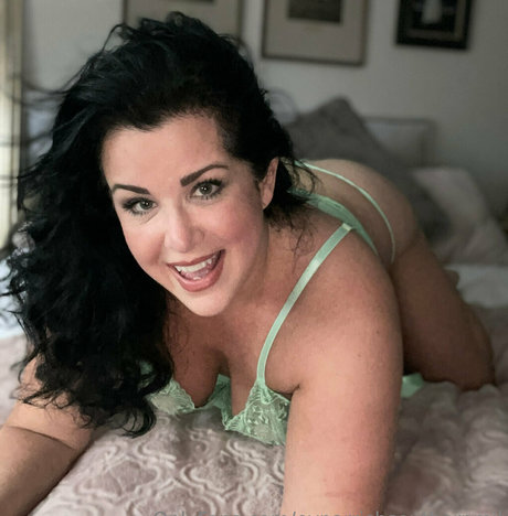 evparrishsouthernmil 素敵なモデル 写真