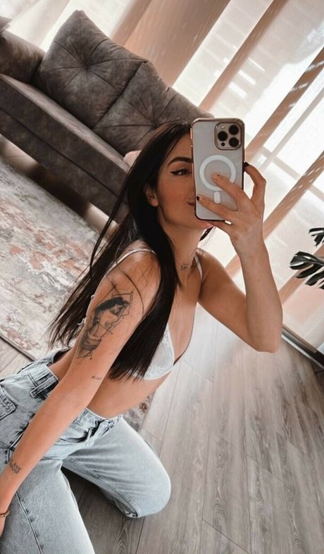 Annie Dreams 無料のスター 写真