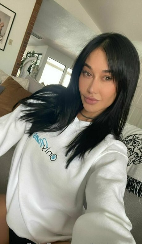 熟女のおっぱいオンリーファンズ ヌード ギャラリー