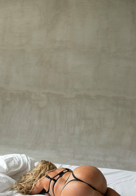 ゲイのチンポオンリーファンズ 美しいxxx 写真