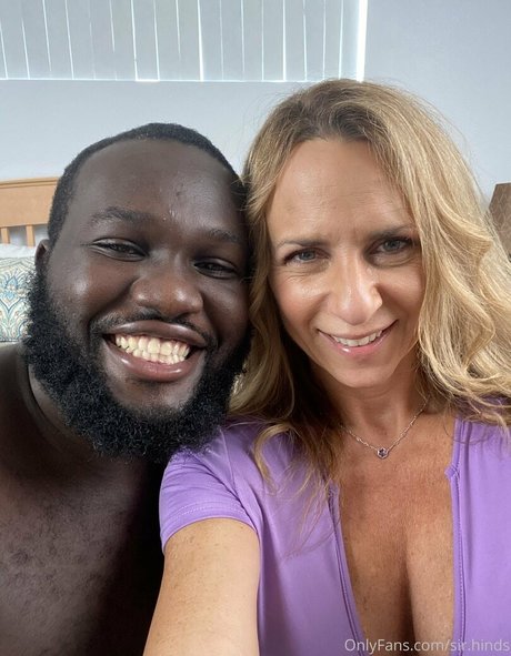 フェラチオ ブルネット オンリーファンズ ポルノ 写真