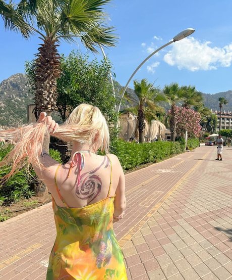 ilayserah 完璧なスター 写真