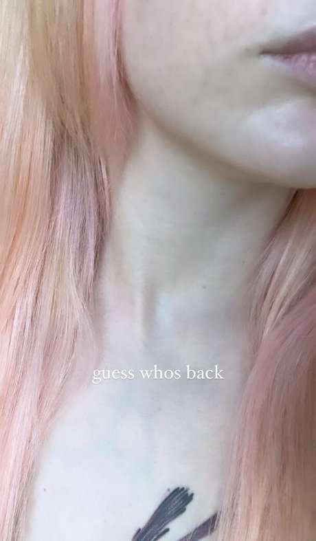 熟女 2P オンリーファンズ セクシーヌード 写真