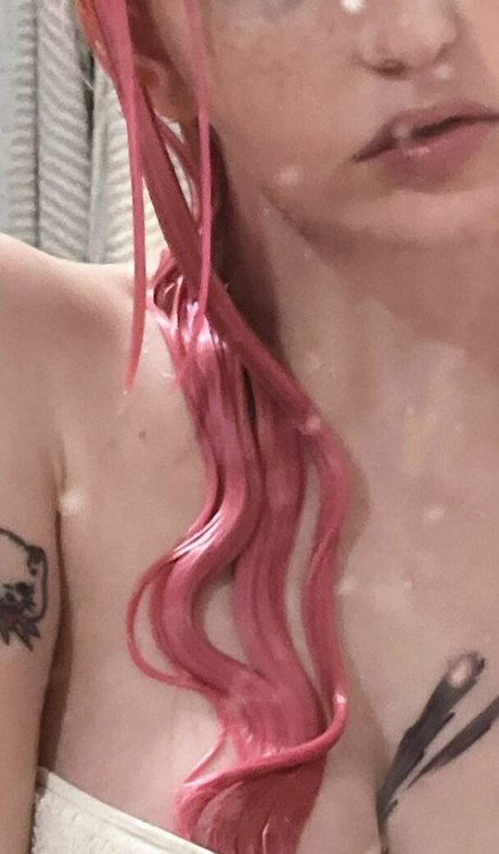 ilayserah アートモデル 写真