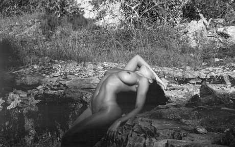 Anya Ivy 最高のモデル 写真