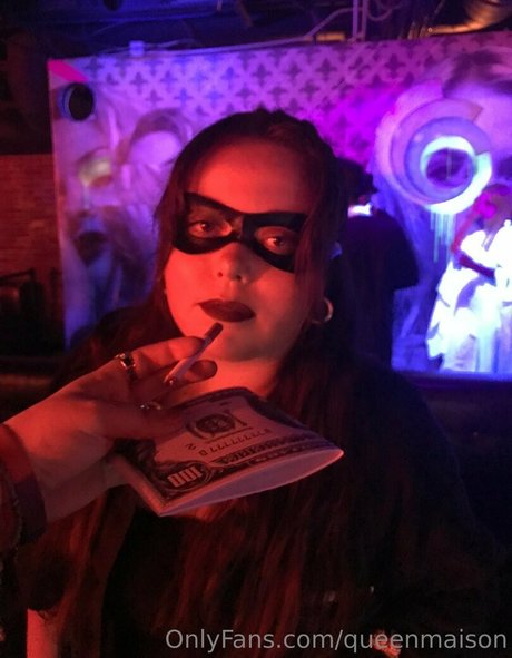 タンオンリーファン 美しいヌード 写真