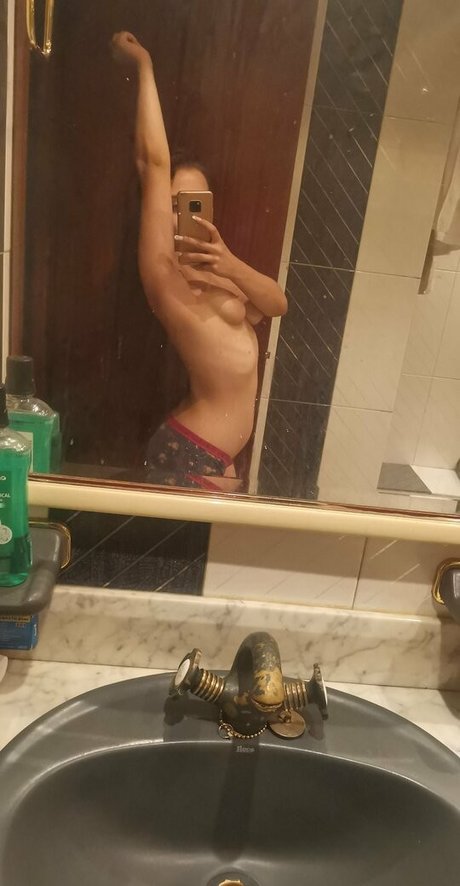 熟女 2P オンリーファンズ ホットヌード 写真