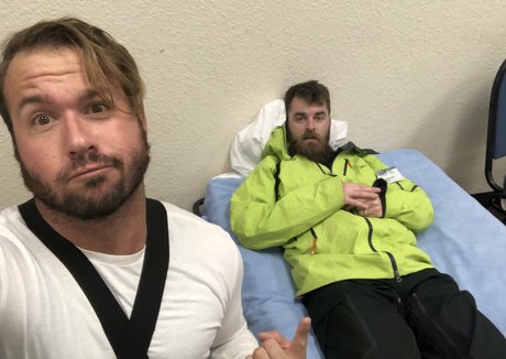 エモな痴女オンリーファンズ アート裸 写真