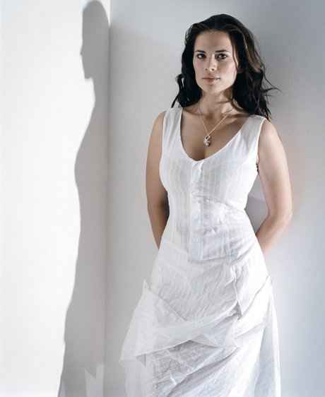 ティーンフィンガリングオンリーファンズ エロ 画像