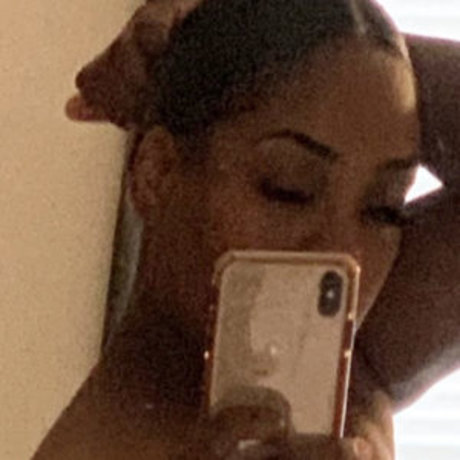 フィットネスガールズオンリーファンズ ポルノ 写真