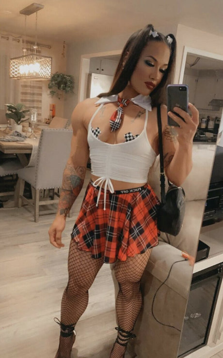 Francesca Mujica スター xxx 写真