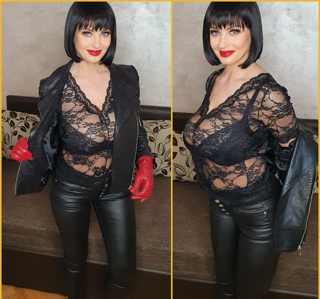 lbukawski ヌード女優 写真