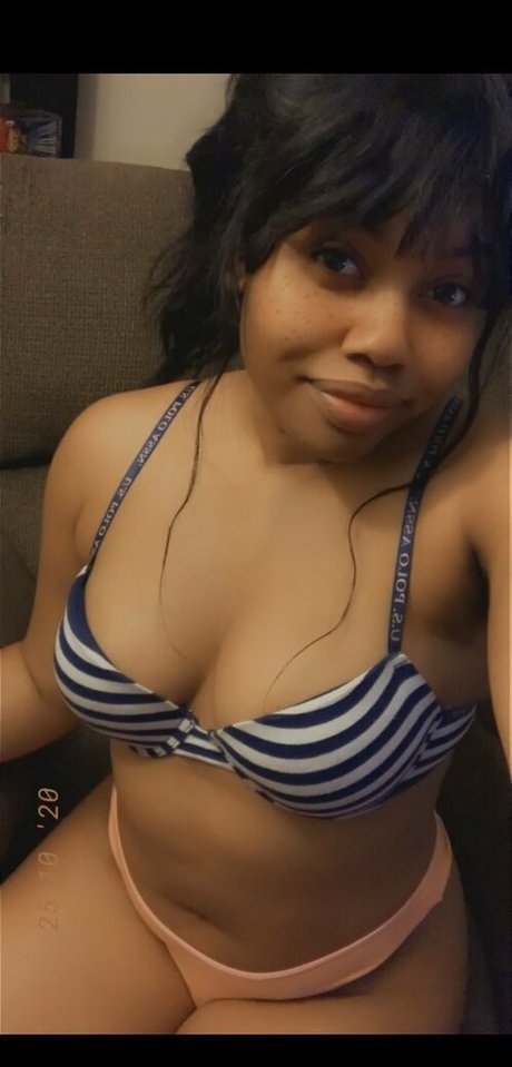 精子オンリーファン アート裸 アーカイブ