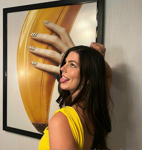 美しいベイビーオンリーファンズ HD 画像