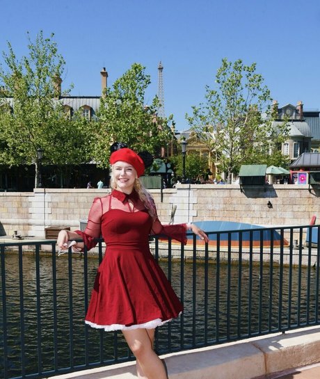 ニューハーフオンリーファン セクシーヌード 写真