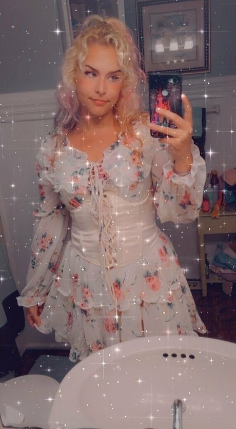 ssbbw オンリーファンズ セクシーヌード 画像