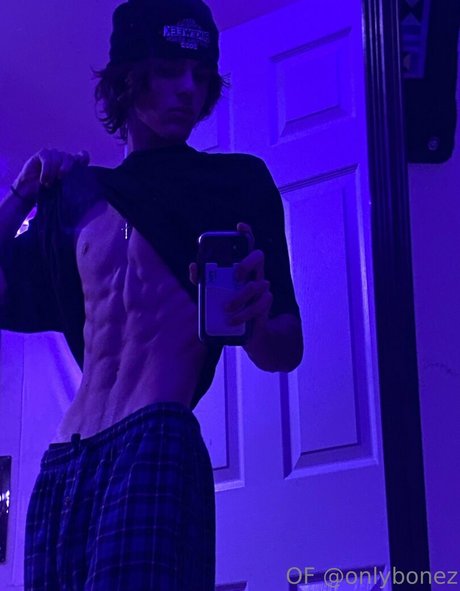 onlybonez プロフィール写真