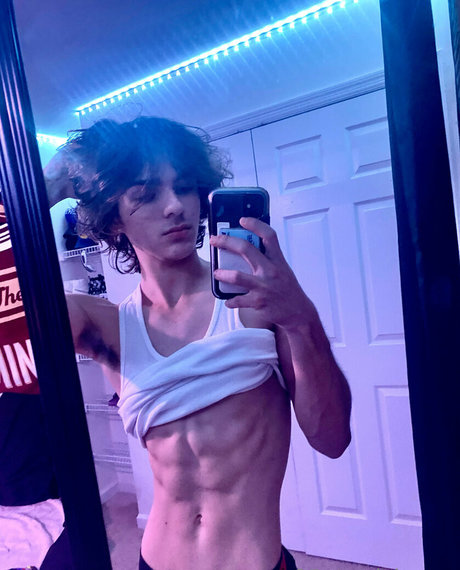 onlybonez HDスター 写真