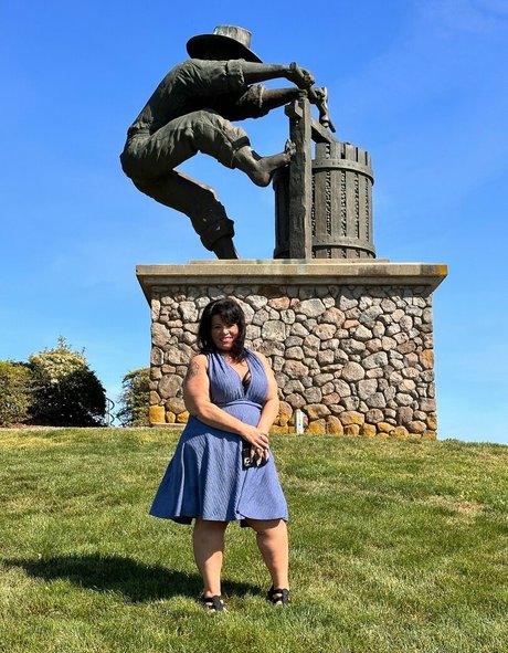 年配の熟女オンリーファンズ えろた 写真