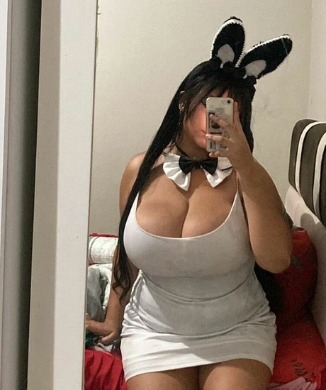 Ana Tadashi 最高のスター 写真