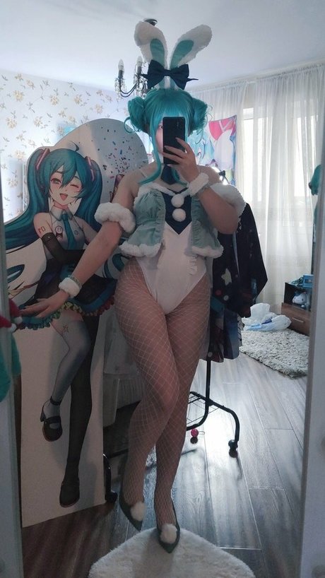 巨乳ストリップオンリーファンズ セクシーヌード ギャラリー