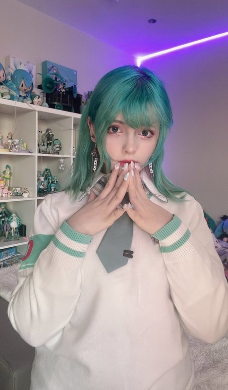 Saya Scarlet ポルノスター 可愛い 写真