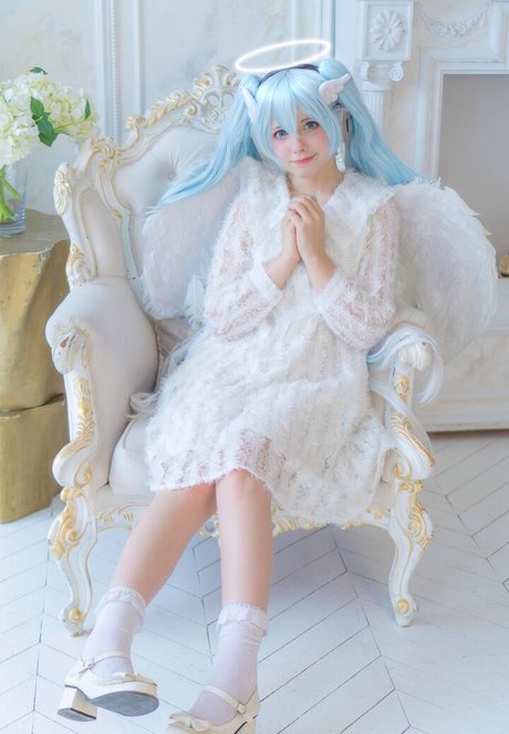 Saya Scarlet セクシーなスター ギャラリー