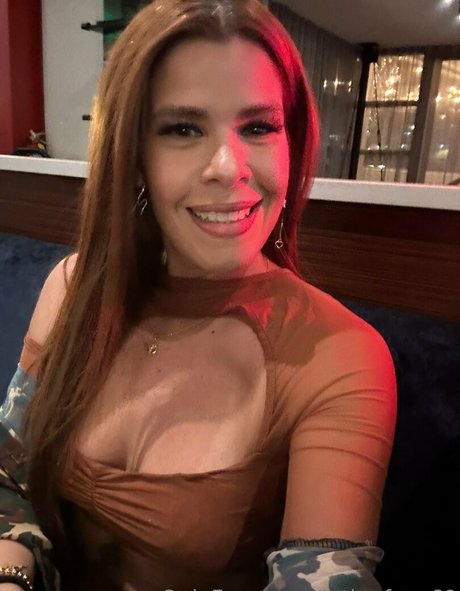 latinafoxy69 エロティックモデル 写真