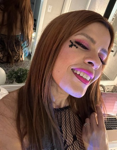 中出し 主観 オンリーファンズ 無料セクシー 画像