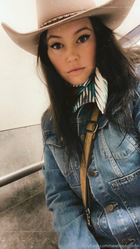 newbootgoofinn アートスター ギャラリー