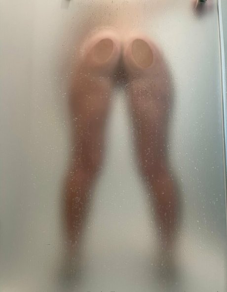 wildrosevip エロティックなモデル 画像