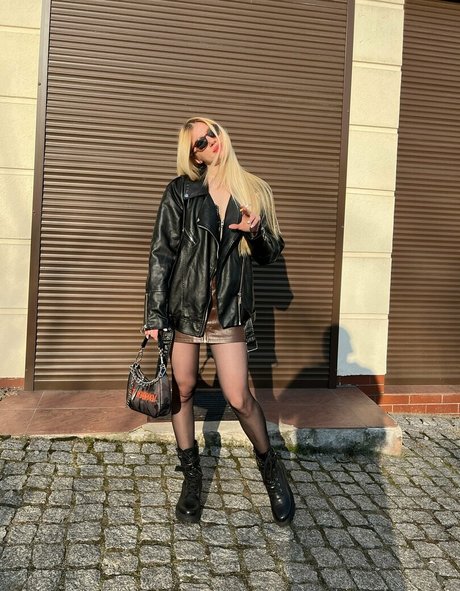 角質の女の子オンリーファンズ 無料ポルノ アーカイブ