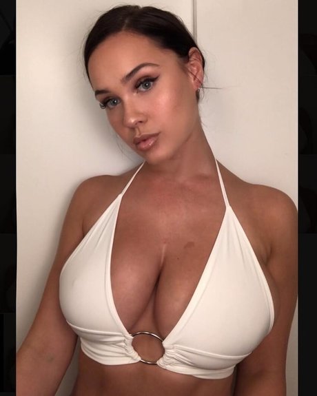 かわいいアナルオンリーファンズ ポルノグラフィック 写真