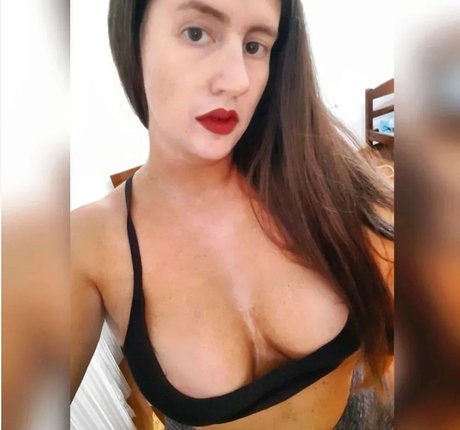 Antonella Greco ポルノスター セックス アーカイブ