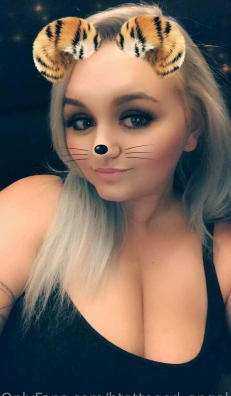 スキニーモデルオンリーファンズ セックス 画像