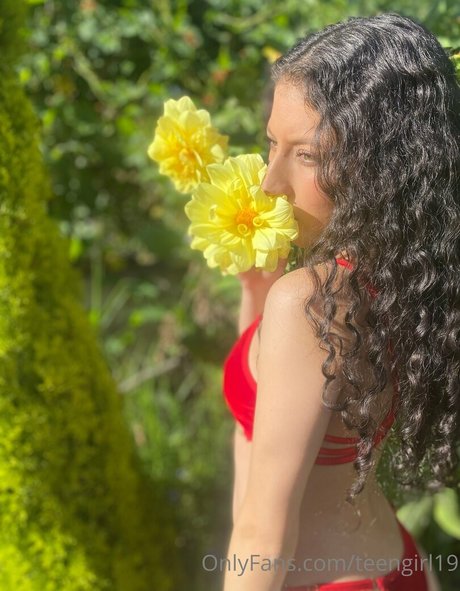 ブロンドのお尻オンリーファンズ 無料ポルノ 写真