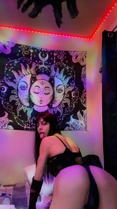 Angel Adora 完璧なモデル 写真