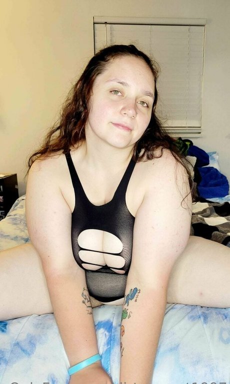 バニープリンセスオンリーファンズ ホット 画像