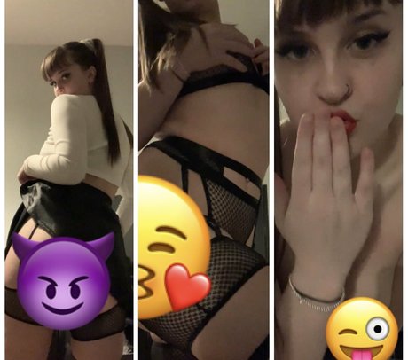 イギリスのおばあちゃんオンリーファンズ 美しいヌード 写真