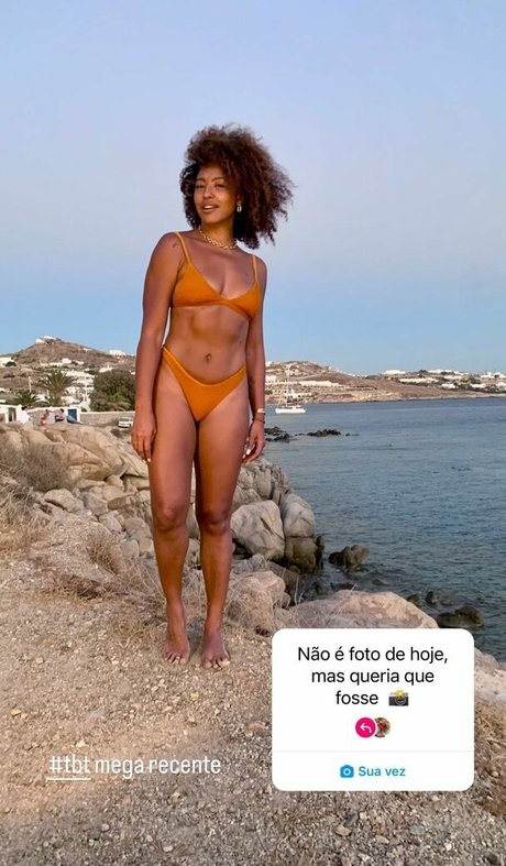 Sheron Menezes ポルノモデル 写真